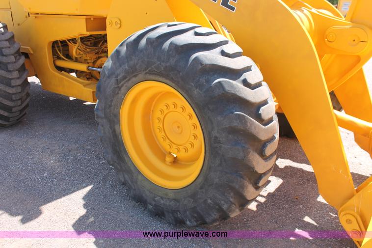 image for item H5698 1990 John Deere 544E wheel loader