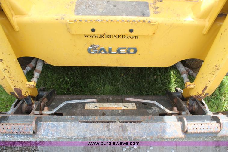 image for item H6117 2006 Komatsu SK1020-5N skid steer