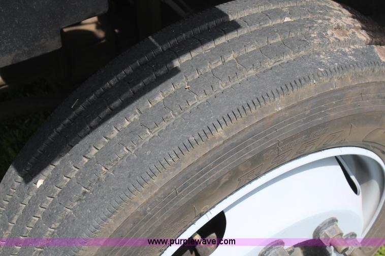 image for item H6122 2003 Chevrolet C4500 Crew Cab dump truck