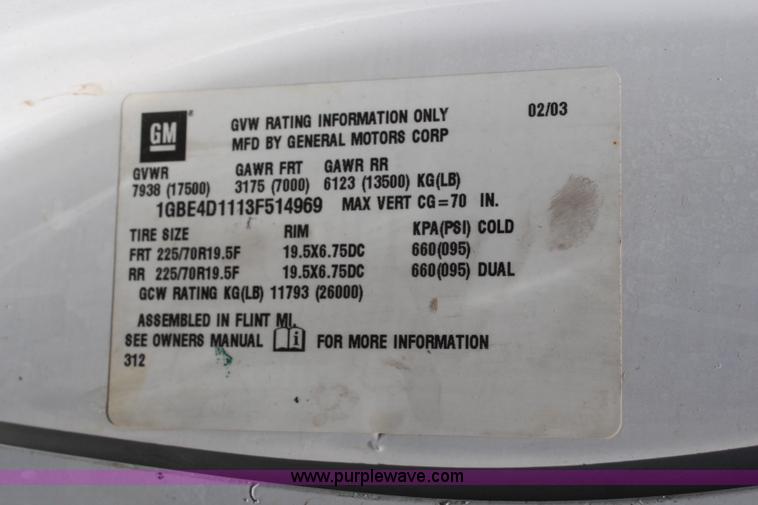 image for item H6122 2003 Chevrolet C4500 Crew Cab dump truck