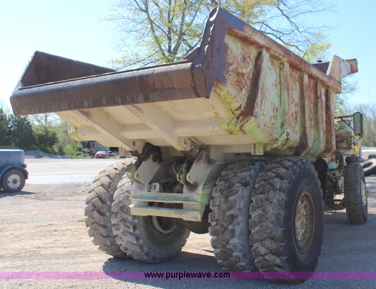 image for item H6142 Euclid R20 haul truck