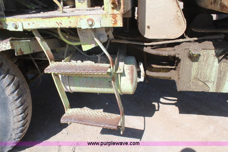 image for item H6142 Euclid R20 haul truck