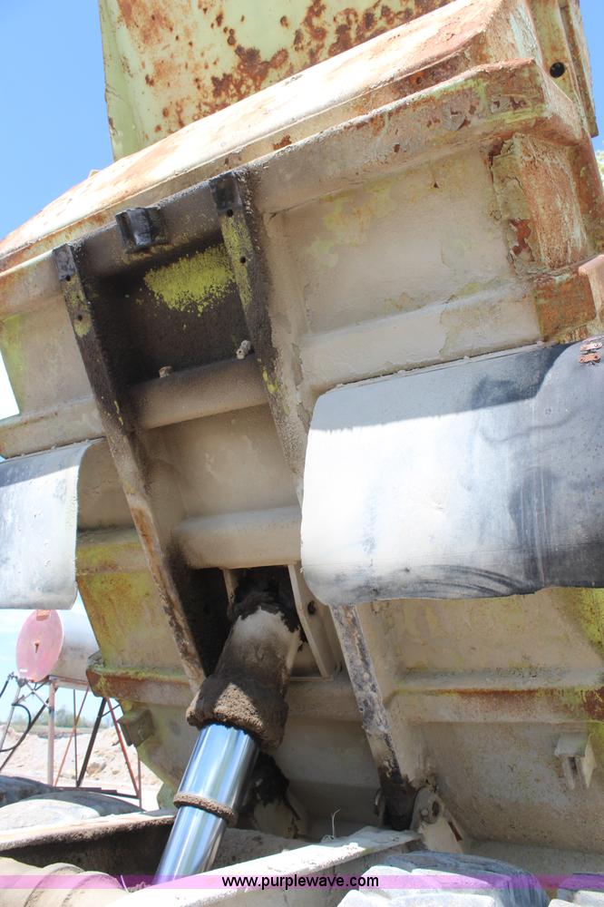 image for item H6142 Euclid R20 haul truck