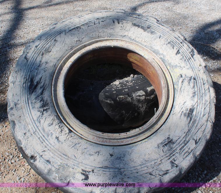 image for item H6142 Euclid R20 haul truck