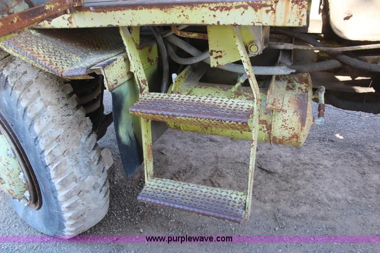 image for item H6143 Euclid R20 haul truck