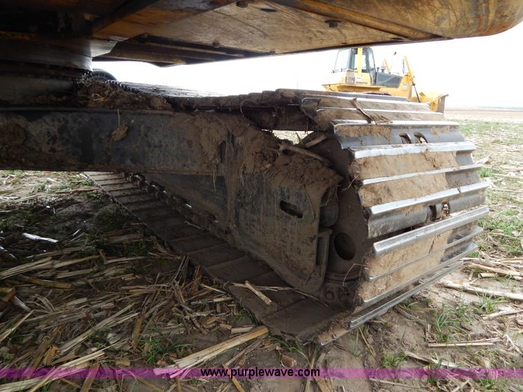 image for item I1007 1999 Komatsu PC120-6 excavator