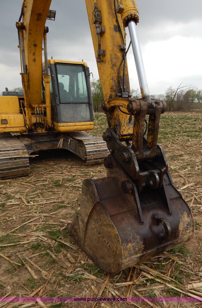 image for item I1007 1999 Komatsu PC120-6 excavator