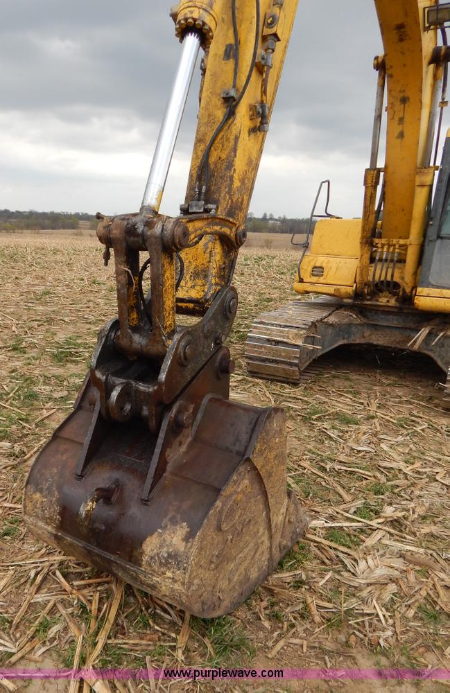 image for item I1007 1999 Komatsu PC120-6 excavator