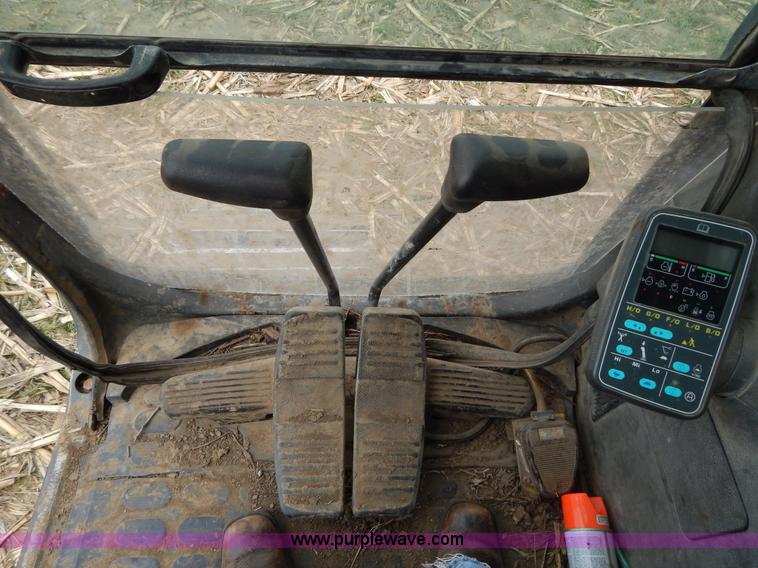 image for item I1007 1999 Komatsu PC120-6 excavator