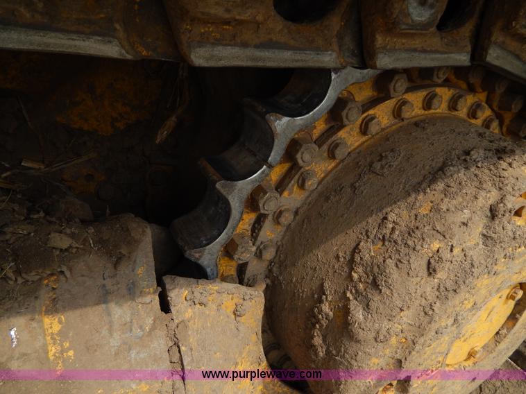 image for item I1008 1996 Komatsu D65EX-12 dozer