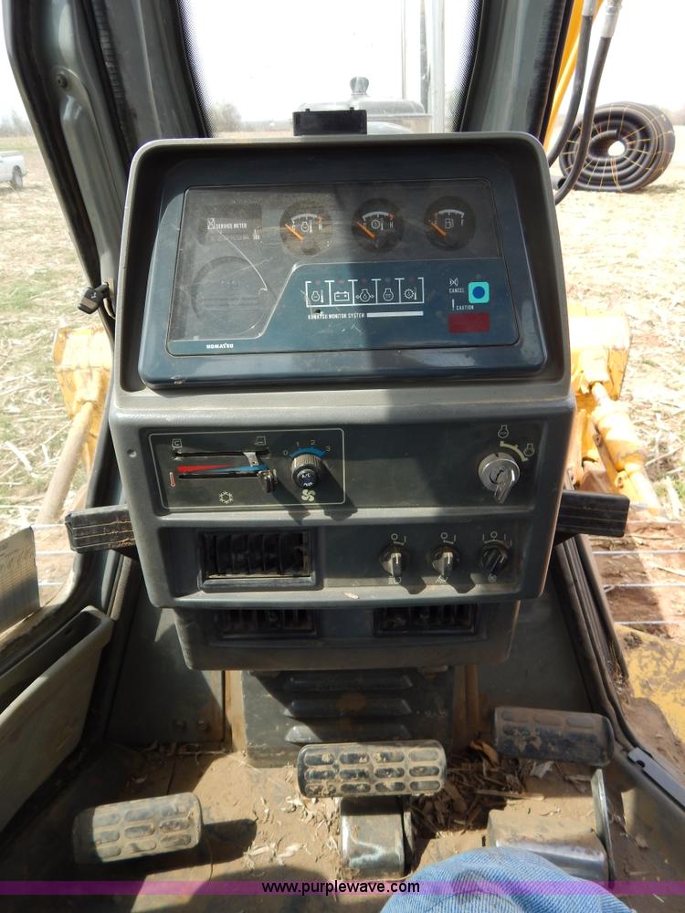 image for item I1008 1996 Komatsu D65EX-12 dozer