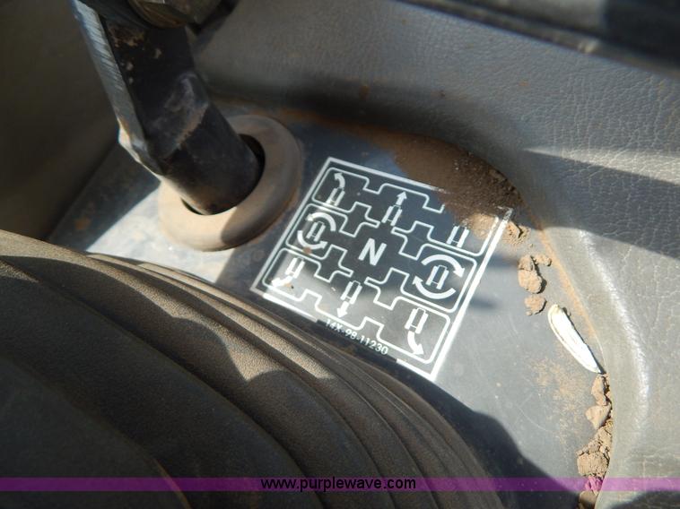 image for item I1008 1996 Komatsu D65EX-12 dozer