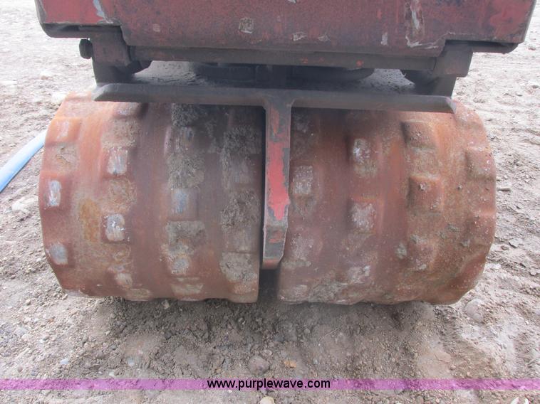 image for item I2729 1999 Ampac 33L2 trench compactor