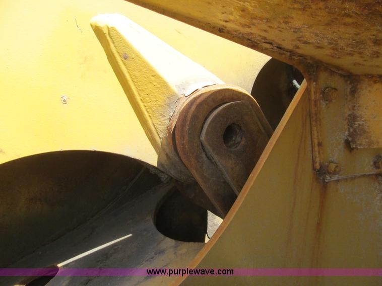 image for item I7056 1988 Caterpillar 980C wheel loader