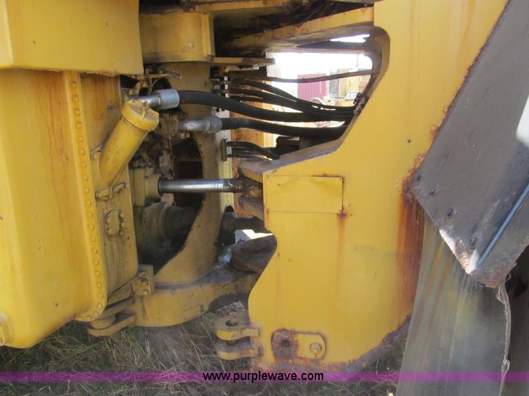 image for item I7056 1988 Caterpillar 980C wheel loader