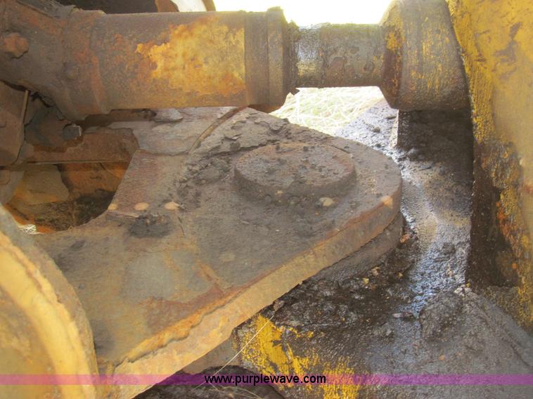 image for item I7056 1988 Caterpillar 980C wheel loader