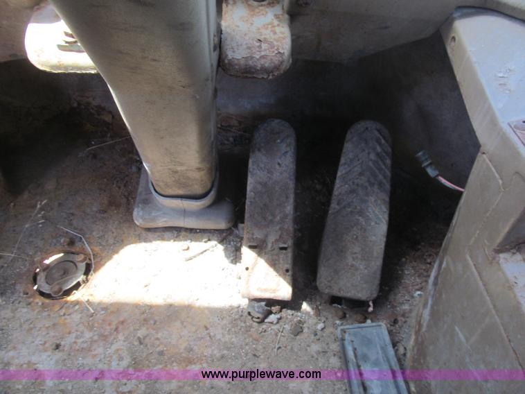 image for item I7056 1988 Caterpillar 980C wheel loader