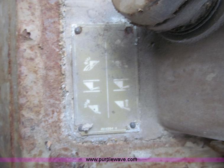 image for item I7056 1988 Caterpillar 980C wheel loader