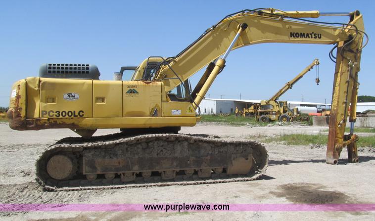 image for item I7057 1997 Komatsu PC300LC-6 excavator
