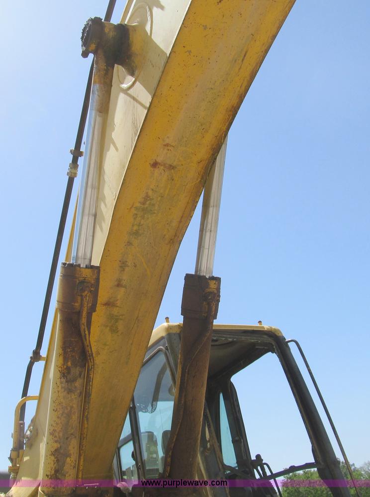 image for item I7057 1997 Komatsu PC300LC-6 excavator