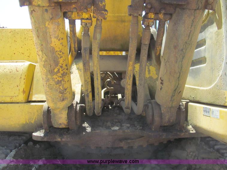 image for item I7057 1997 Komatsu PC300LC-6 excavator