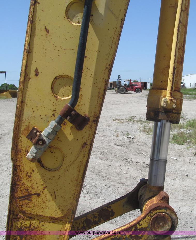 image for item I7057 1997 Komatsu PC300LC-6 excavator