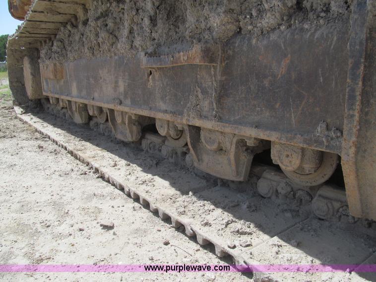 image for item I7057 1997 Komatsu PC300LC-6 excavator