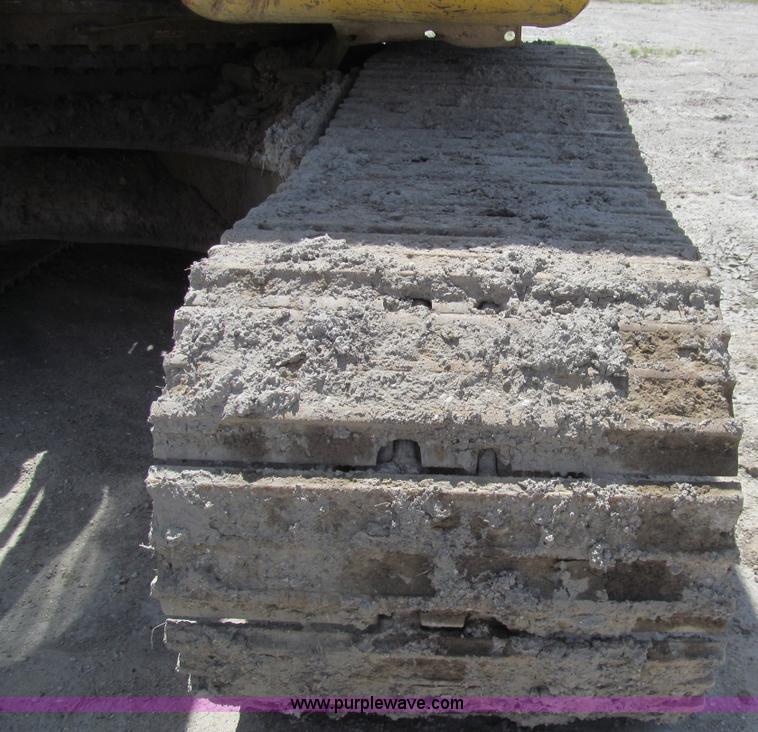 image for item I7057 1997 Komatsu PC300LC-6 excavator