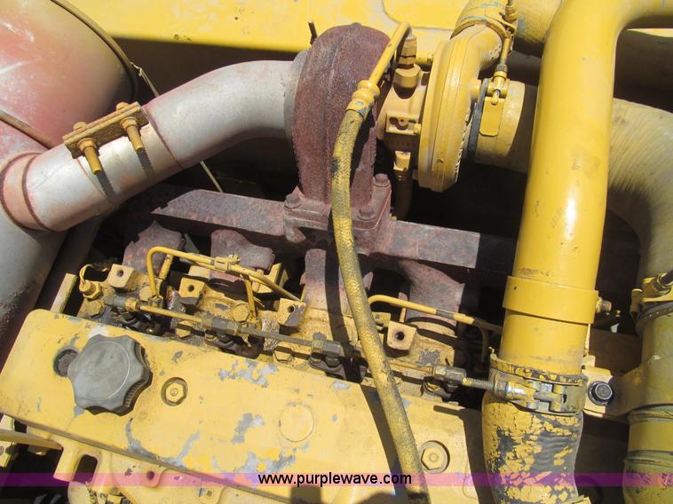image for item I7064 2004 John Deere 200C LC excavator