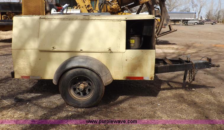 image for item I9022 1996 Leroi 2A219-178 air compressor