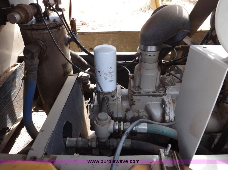 image for item I9022 1996 Leroi 2A219-178 air compressor