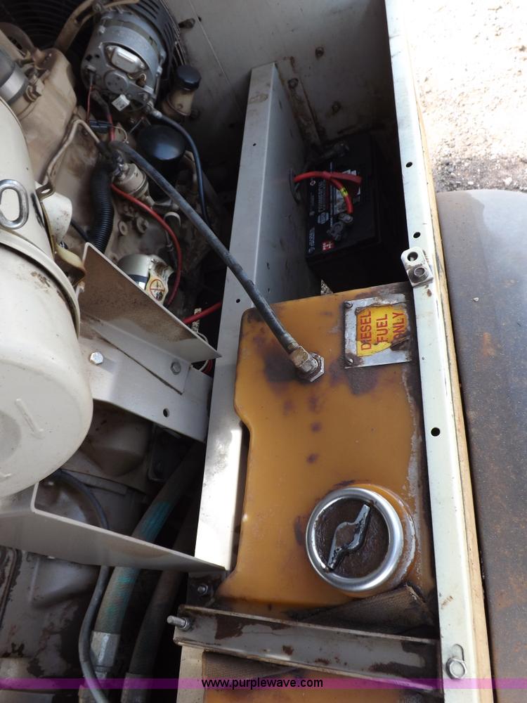 image for item I9022 1996 Leroi 2A219-178 air compressor