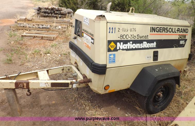 image for item I9025 2000 Ingersoll Rand 185WJD air compressor
