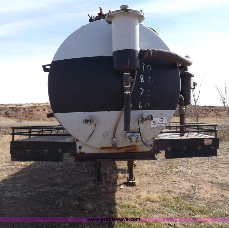 image for item I9036 1981 shop built barrel trailer