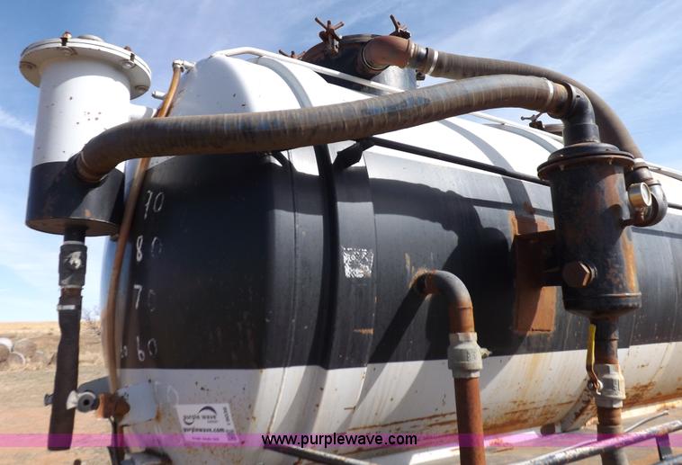 image for item I9036 1981 shop built barrel trailer