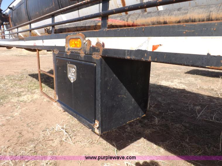 image for item I9036 1981 shop built barrel trailer