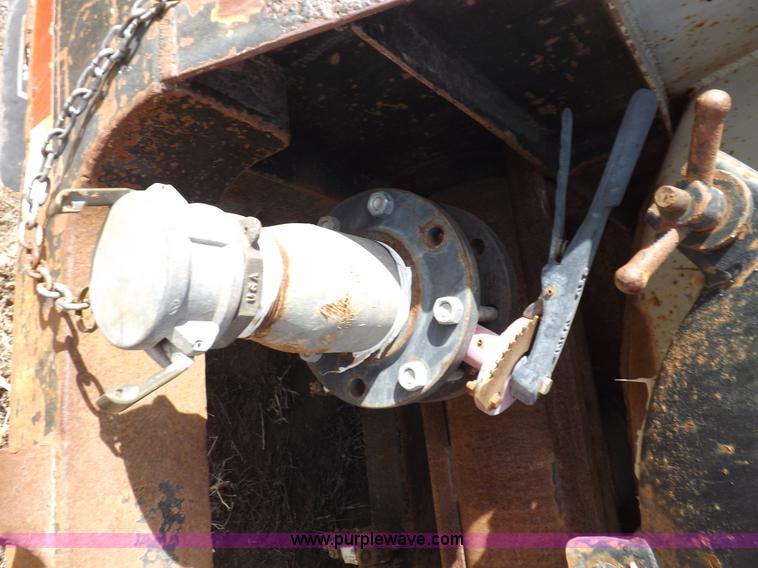 image for item I9036 1981 shop built barrel trailer