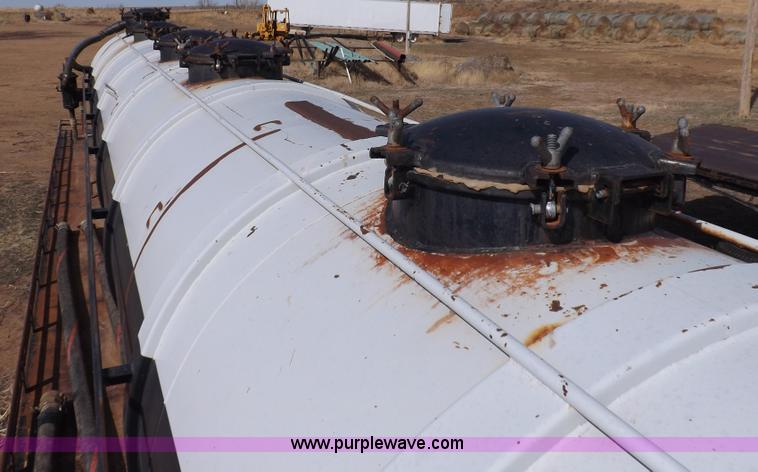 image for item I9036 1981 shop built barrel trailer