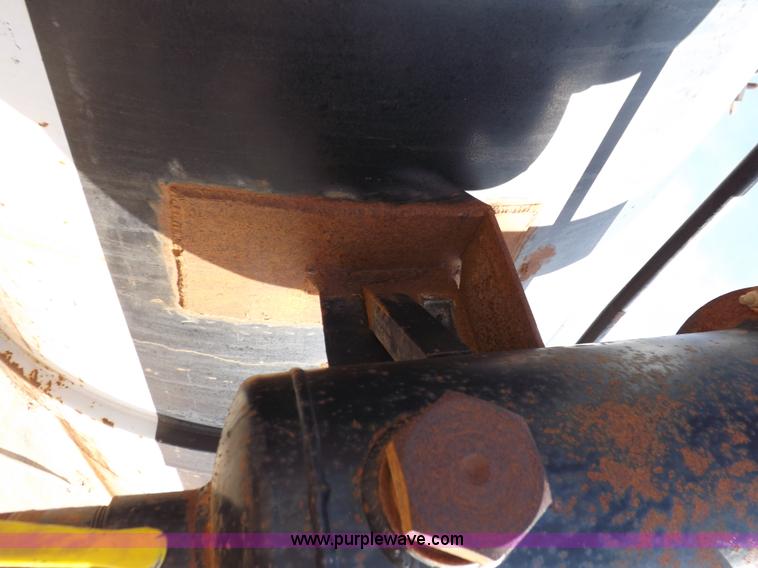 image for item I9036 1981 shop built barrel trailer