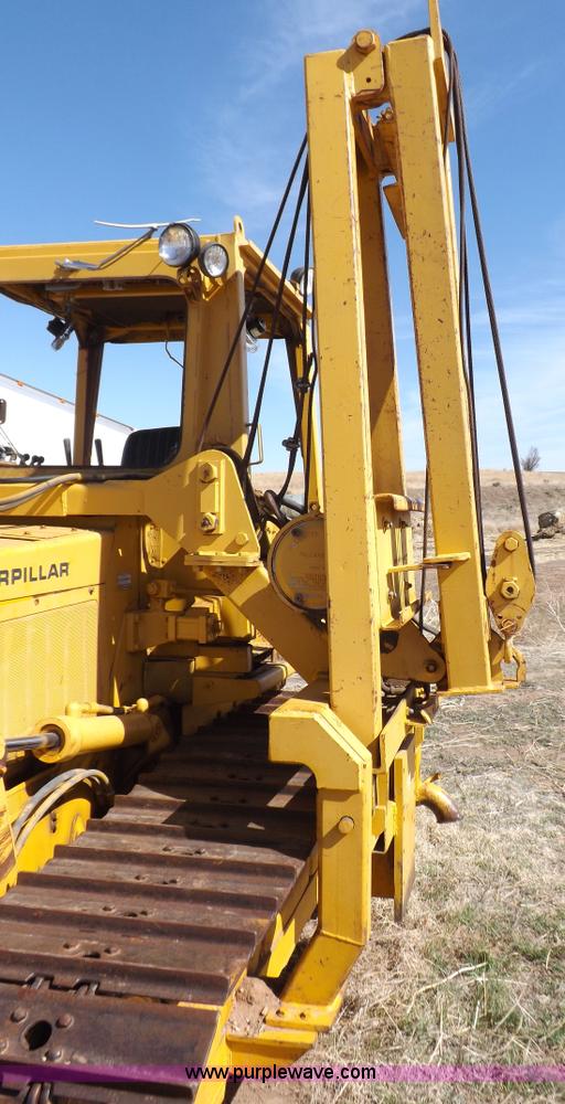 image for item I9037 1985 Caterpillar D3B dozer