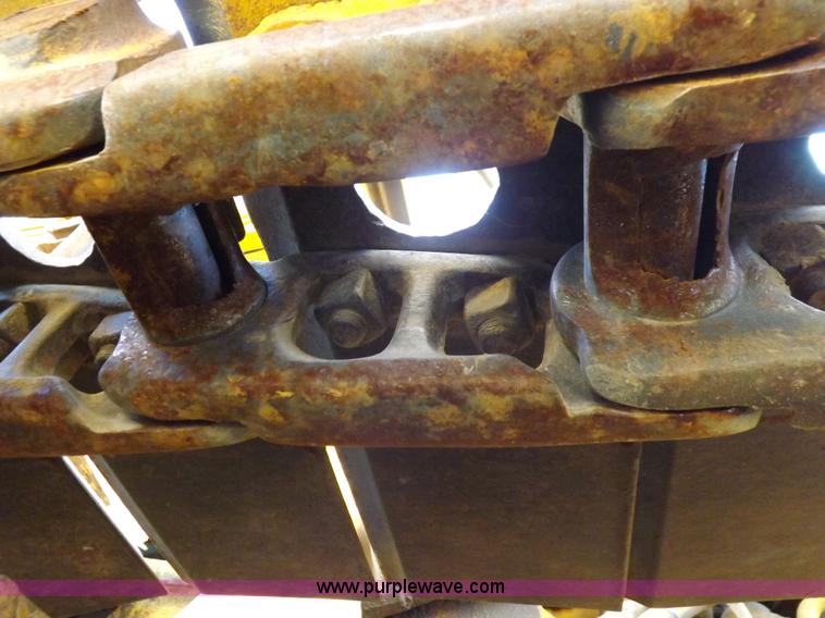 image for item I9037 1985 Caterpillar D3B dozer