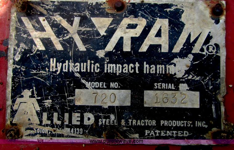 image for item I9656 Allied 720 hydraulic hammer