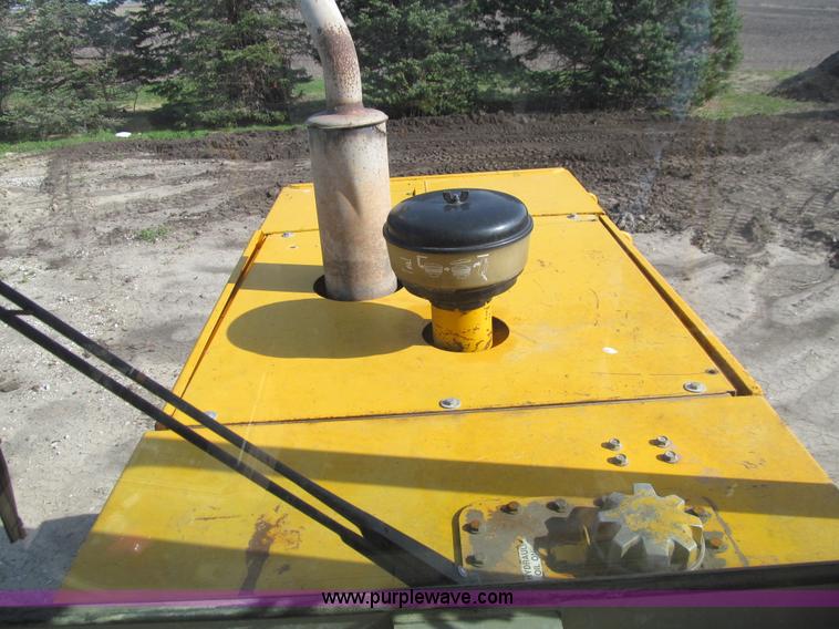 image for item J3481 1992 John Deere 624E wheel loader