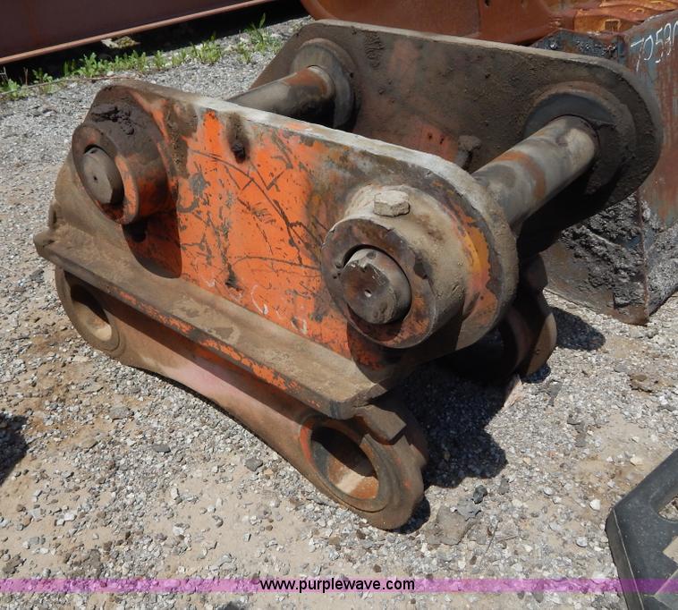 Excavator adapter in Sugar Creek, MO Item Z9339 sold Purple Wave