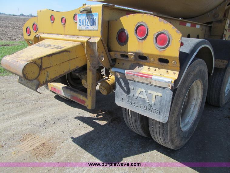 image for item E4701 2007 Sidumpr side dump trailer