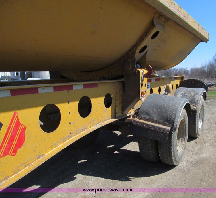 image for item E4701 2007 Sidumpr side dump trailer