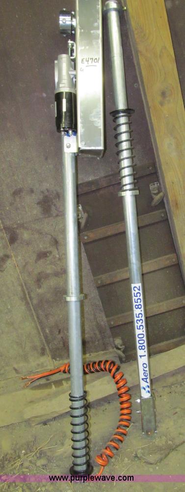 image for item E4701 2007 Sidumpr side dump trailer