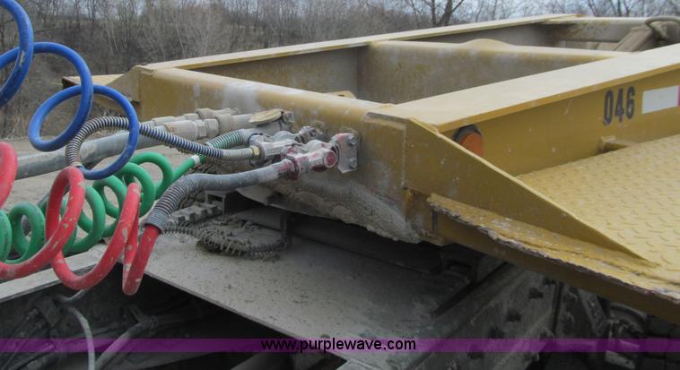 image for item E4702 2005 Load King 553SS triple axle lowboy trailer