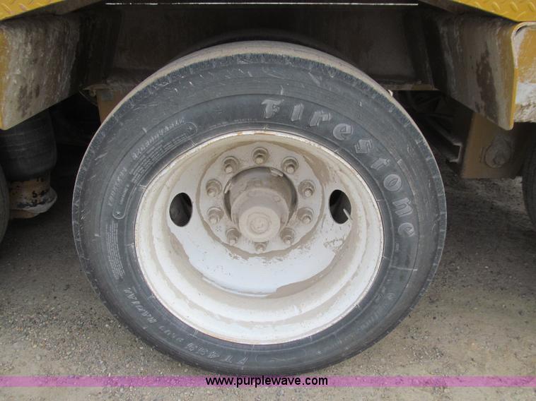 image for item E4702 2005 Load King 553SS triple axle lowboy trailer