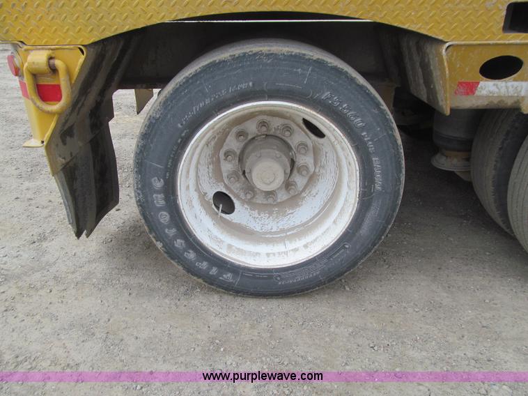 image for item E4702 2005 Load King 553SS triple axle lowboy trailer